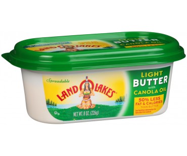 Land O Lakes Spreadable Light W/Canola Oil Butter 8 Oz Tub
